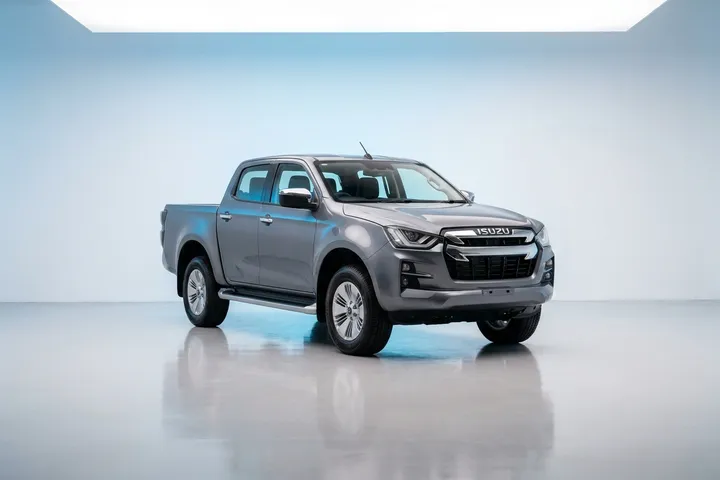 איסוזו D-Max תא כפול 4x4 אפור